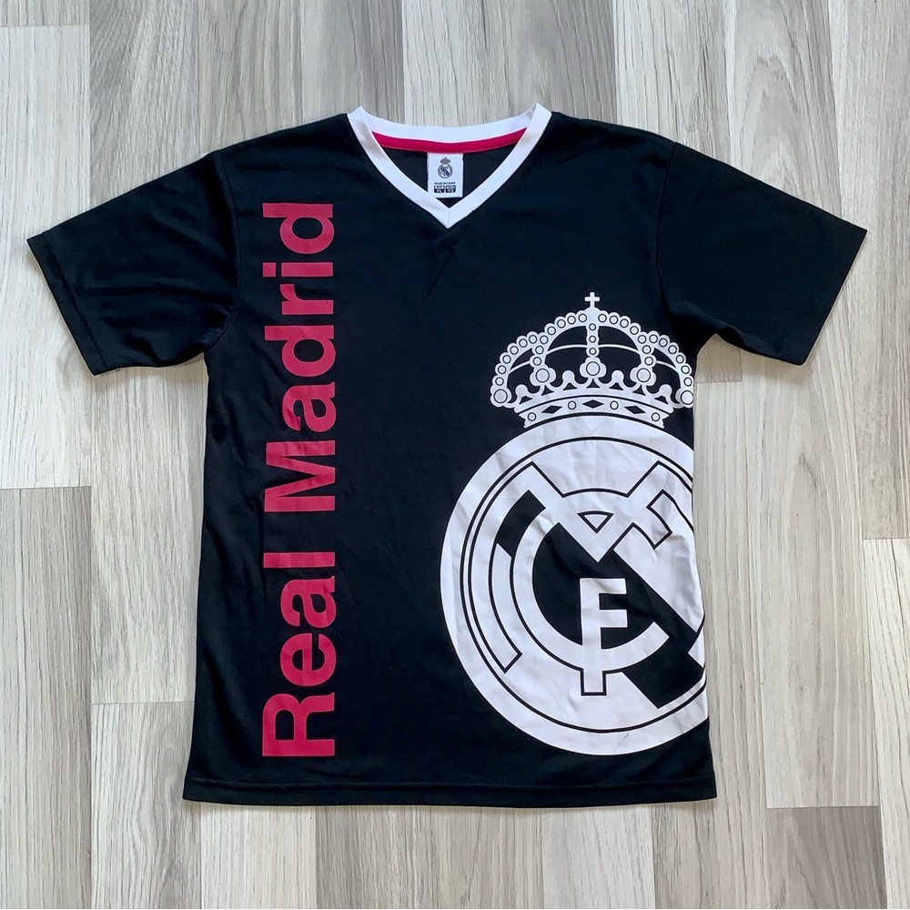 Real Madrid Team Store Soccer Jersey Size Youth Large